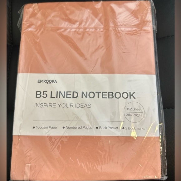 NWT pink B5 lined Notebook - Picture 5 of 5